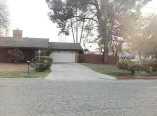 1707 E Campus Way, Hemet, CA 92544