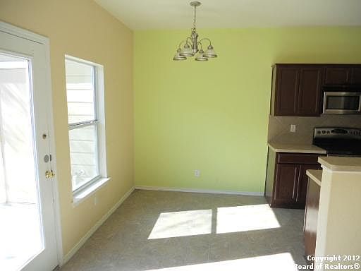 4th image of 4142 ST CHARLES BAY #4142
