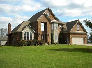 2735 N Middletown Rd, Paris, KY 40361