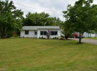 983 Thistleridge Dr, Macedonia, OH 44056