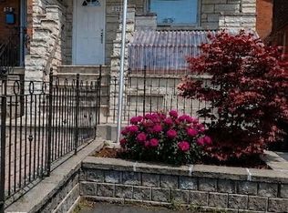 321 Caledonia Rd, Toronto, ON M6E4T4