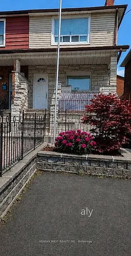 321 Caledonia Rd #UPPER Photo 1