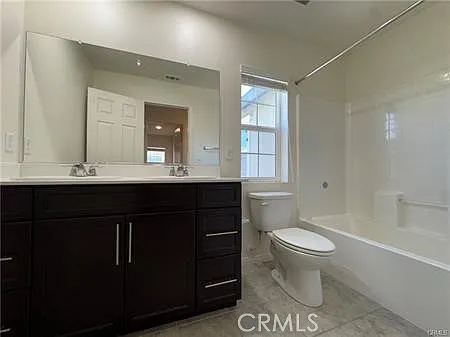 5945 Silveira St — Photo 17