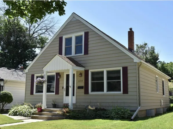 6729 West Wick PLACE, Milwaukee, WI 53219