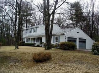 15 Ridgewood Dr, Bow, NH 03304