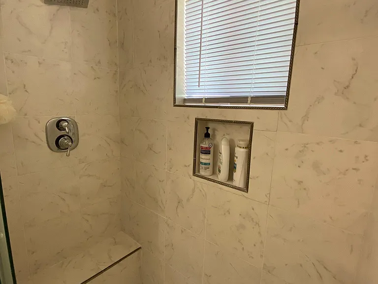 2834 Holiday Dr — Photo 28