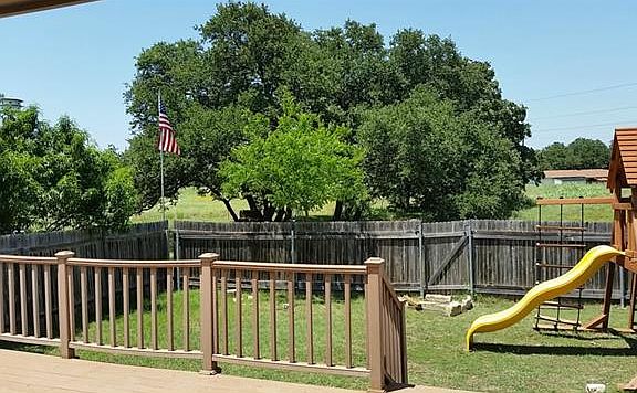 4th image of 709 Fall Creek Dr