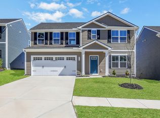 812 Sweet Pine Brk, Stone Mountain, GA