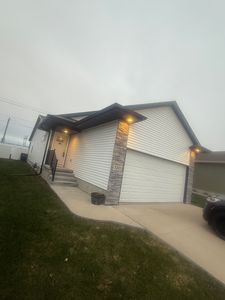 5221 Dostal Dr SW, Cedar Rapids, IA, 52404