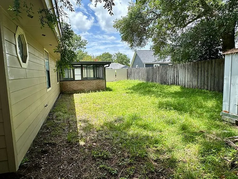 3288 Deerfield Pointe Dr — Photo 40