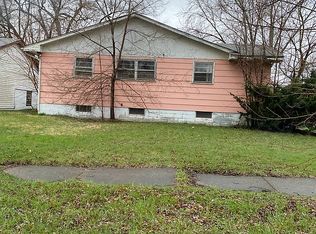 515 E 48th Pl, Gary, IN 46409