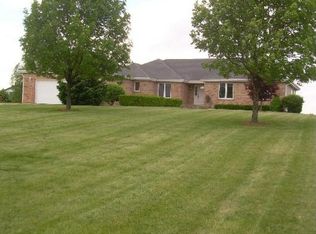 50W150 Keslinger Rd, Maple Park, IL 60151