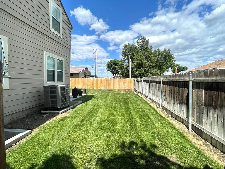 202 Falley St — Photo 25