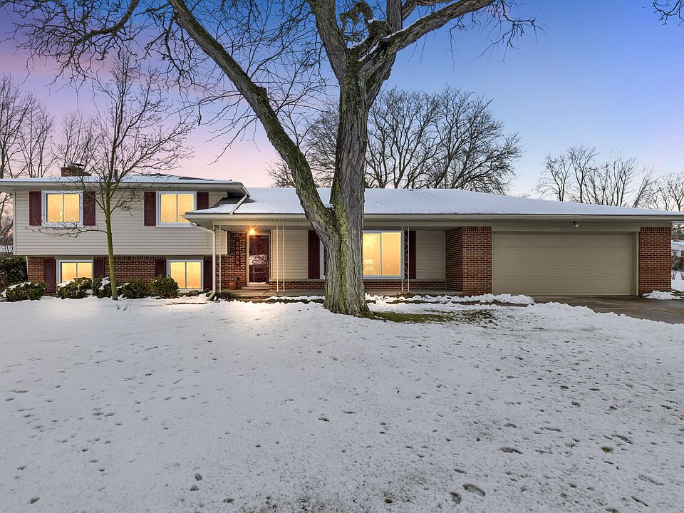 1st image of 28629 Kendallwood Dr