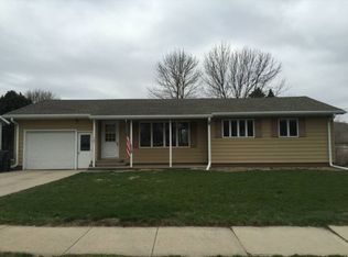 701 James Ave, Mankato, MN 56001