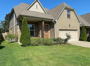 214 Avalon Ln, Oxford, MS 38655
