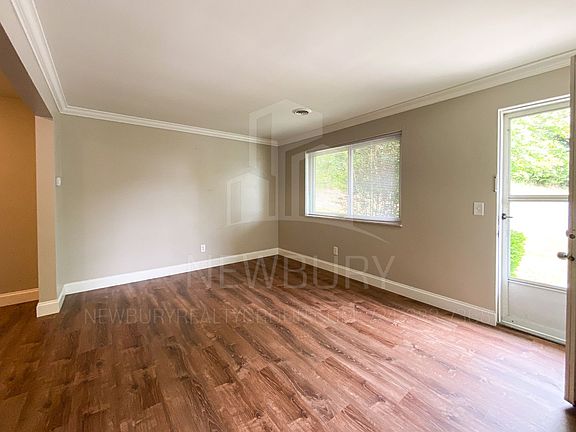 2nd image of 106 Saint Andrews Dr #108-D
