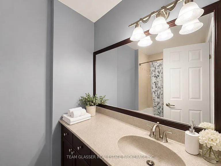 1500 Richmond St #80 — Photo 3