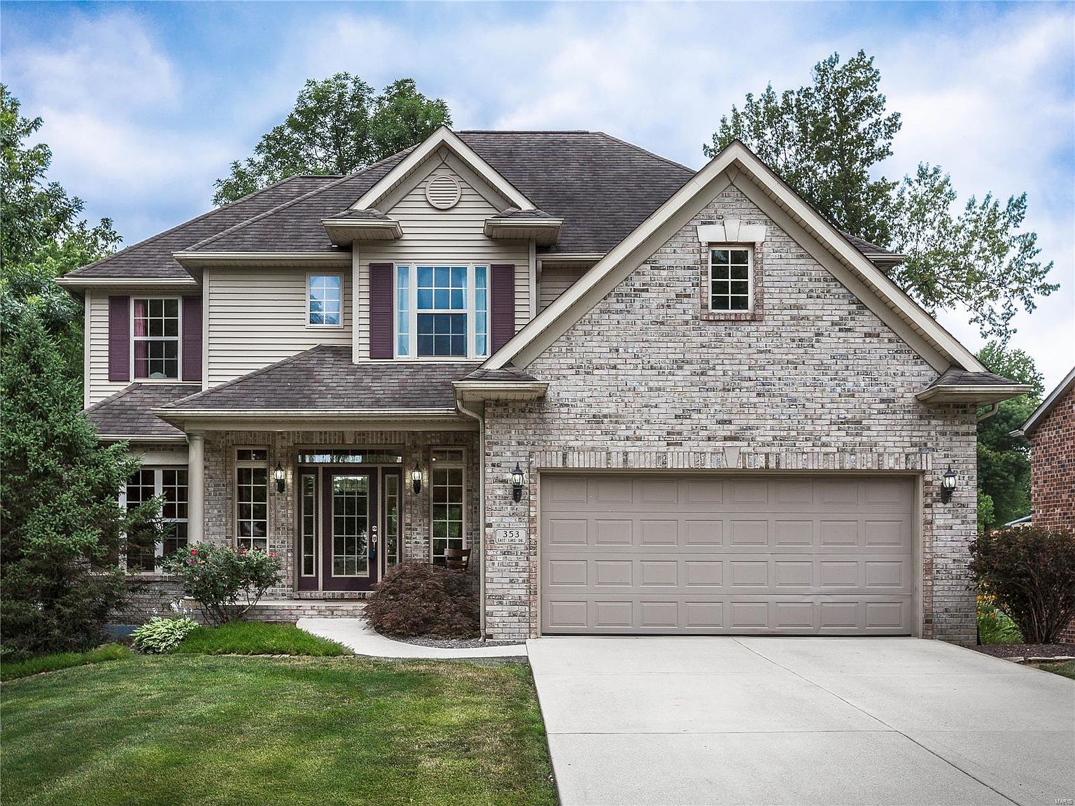 353 E Lake Dr, Edwardsville, IL 62025 Zillow