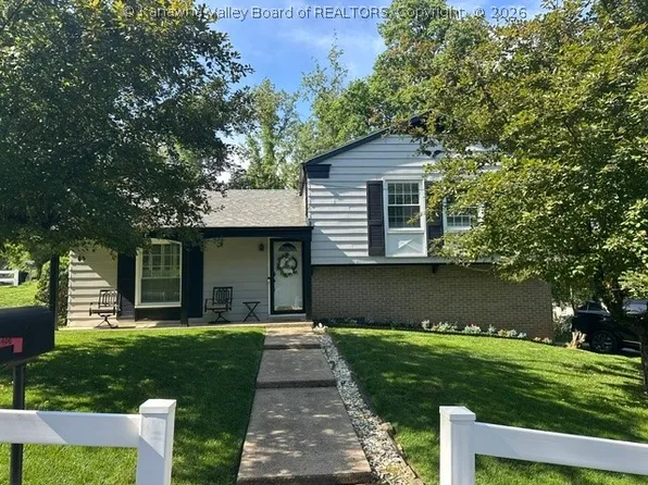 1406 Martha Rd, South Charleston, WV 25303
