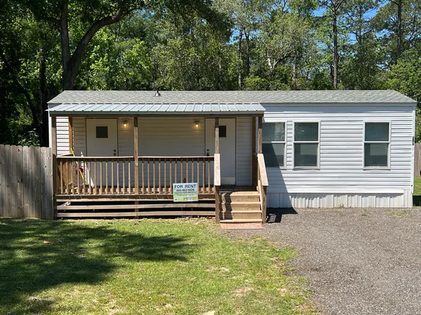 201 Rocky Ave, Cantonment, FL 32533