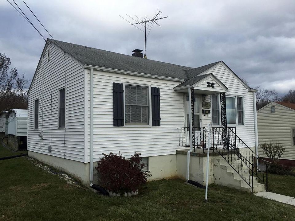 1st image of 1029 Alview Ave NW