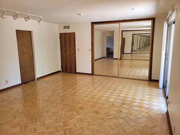 5th image of 23403 Lake Manor Dr