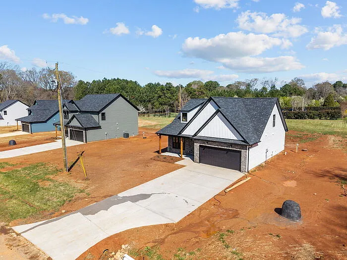 1010 Gibson Rd — Photo 40