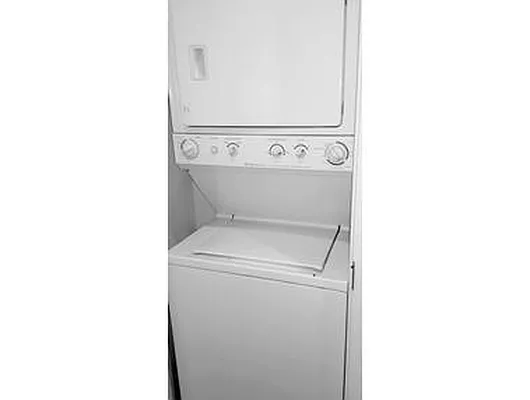 Sold by Douglas Elliman | media 16