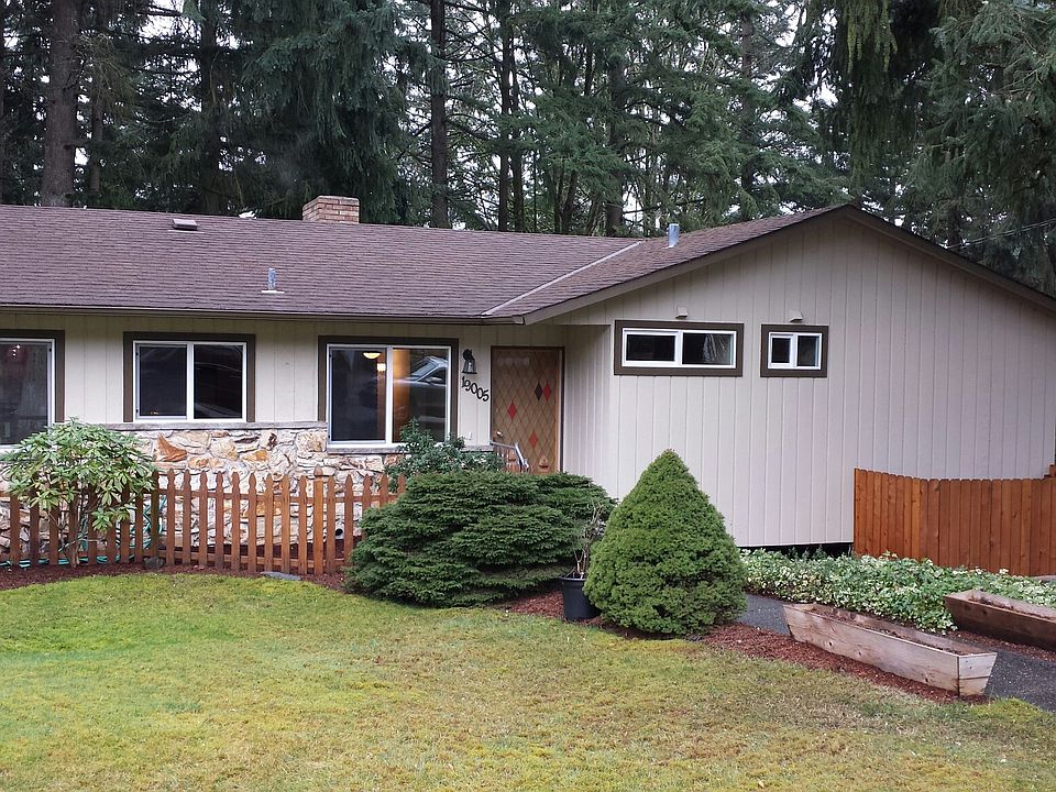 1st image of 19005 47th Pl NE