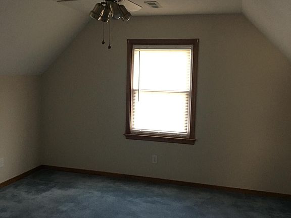 4th image of 6498 Luther Bosher Ln