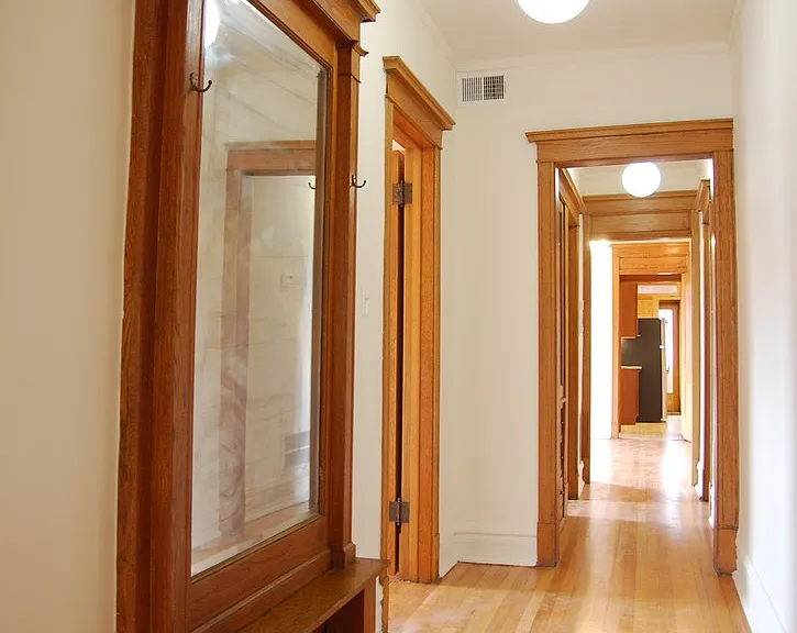 2920 N. Burling — Photo 8