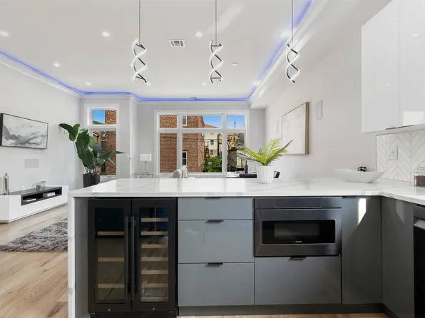 93 Terrace Avenue image 4 of 20