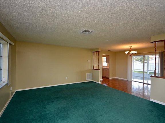 5th image of 760 Independence Dr