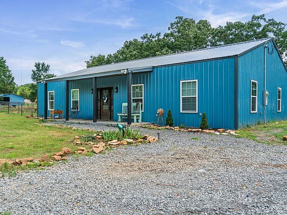 2nd image of 113 Hudson Ridge Rd