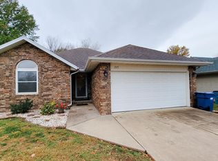 225 S Harper Ave, Springfield, MO 65802