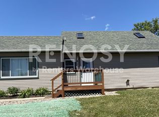 2907 Knollwood Dr SE, Rochester, MN 55904