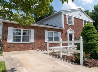 3202 N Valleyview Dr, Bloomington, IN