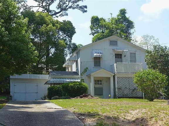 2nd image of 2105 Magnolia Ave