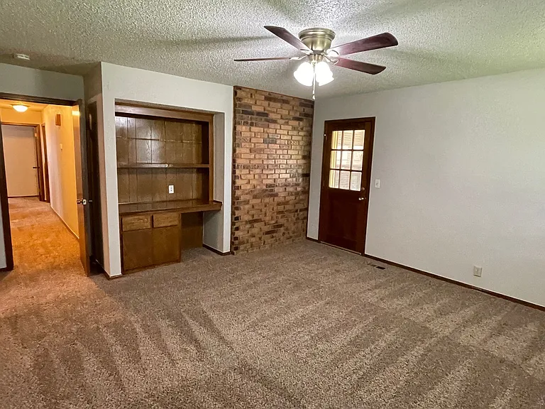 903 Northbrook Ave — Photo 10