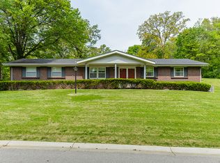 1125 Monza Dr, Saint Charles, MO 63303