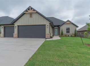9217 SW 43rd St, Oklahoma City, OK 73179