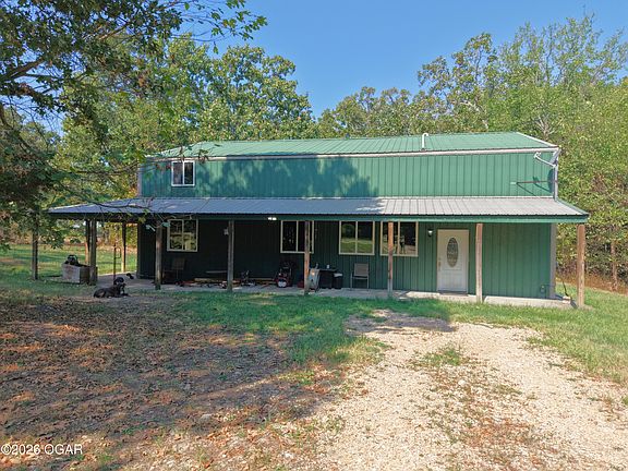 5th image of 2865 Fiddlers Ridge Rd