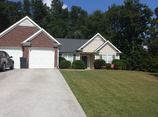 340 Hampton Oaks Cir, Villa Rica, GA 30180