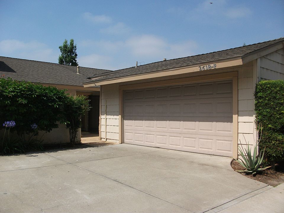 1st image of 2618 N Tustin Ave #36