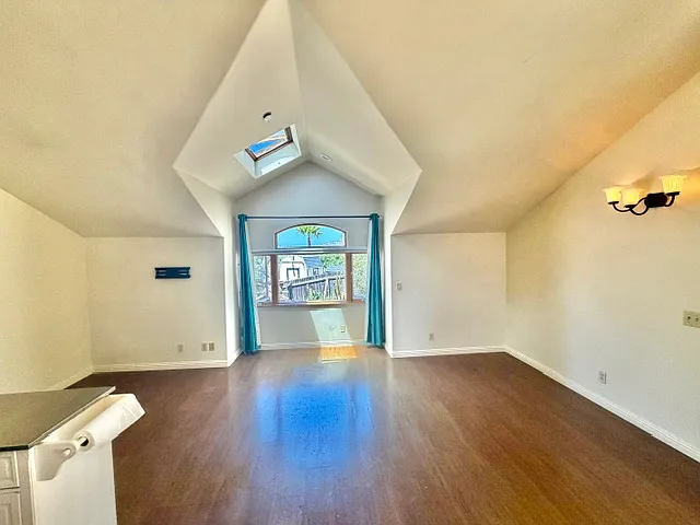 5801 La Goleta Rd #A — Photo 9