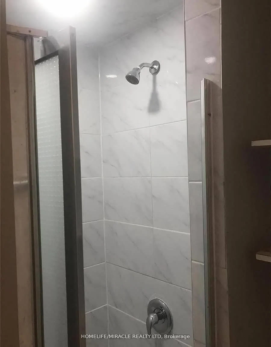 2 bed, $1,700 — Photo 3