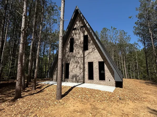 1926 County Road 621, Woodland, AL 36280