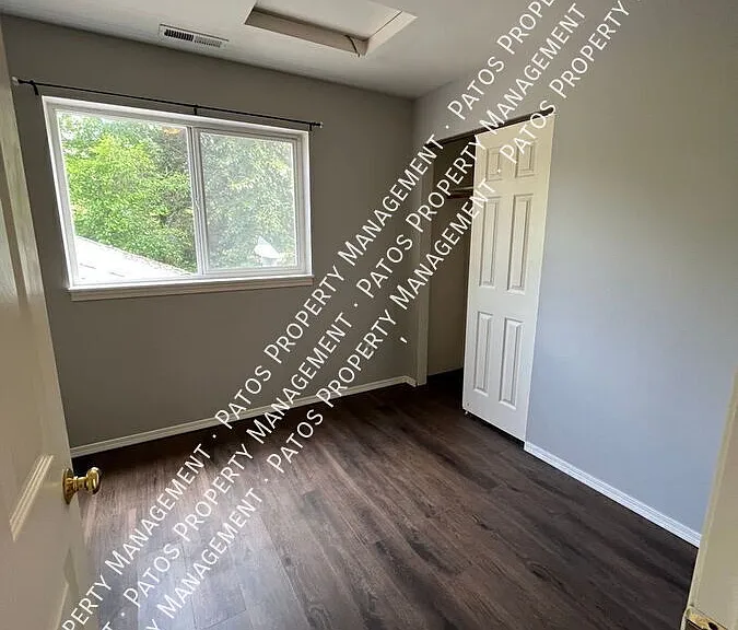 2204 Xenia St — Photo 6