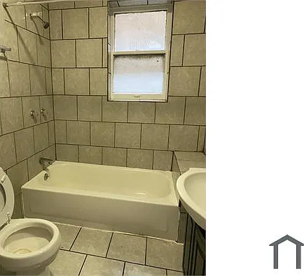 3038 W 62nd St #1 — Photo 5